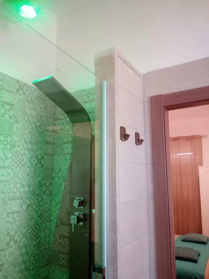 Le Suite Dei Due Mari Cucinino Privato Taranto Exterior photo